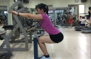 Tập Squat cho nữ giúp vòng 3 săn chắc và nở nang Thể Hình Channel