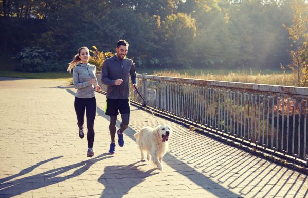 Chạy bộ mỗi ngày có tốt không ? 18 lợi ích nhờ việc chạy bộ thường xuyên