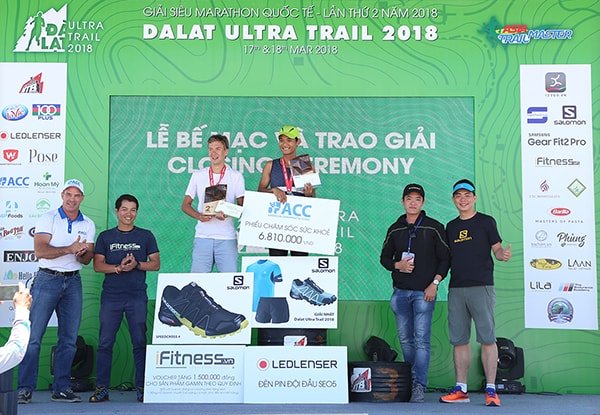 Các VĐV Nam chiến thắng giải 70km - Dalat Ultra Trail 2018