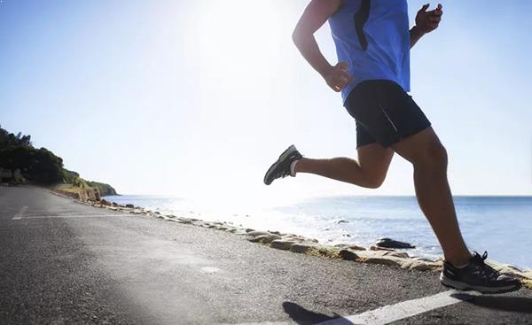 10 bước để có tư thế chạy bộ đúng chuẩn cho người mới