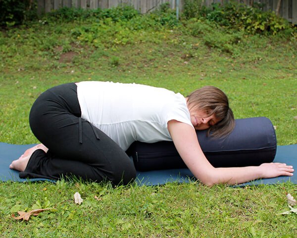 10 tư thế tập Yoga cho bà bầu tốt cho cả mẹ và bé