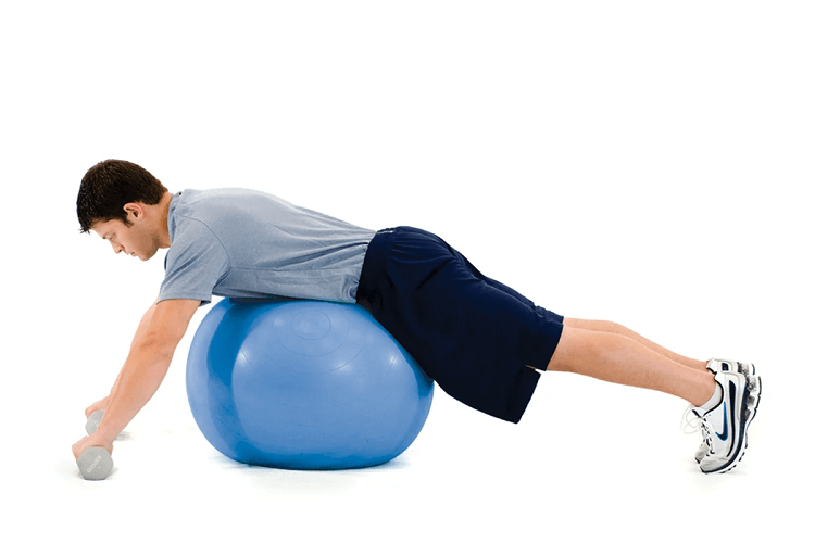 Bài tập Dumbbell Row on Ball