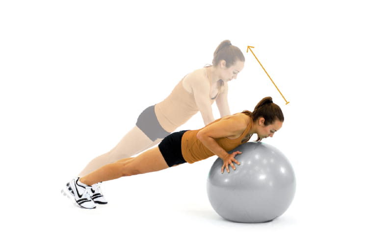 Ball Push-Up x12 lần lặp