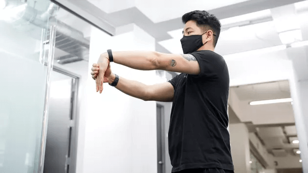 Bải tập giảm đau cổ tay Wrist Extensor Stretch