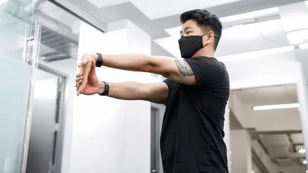 Bải tập giảm đau cổ tay Wrist Flexor Stretch 