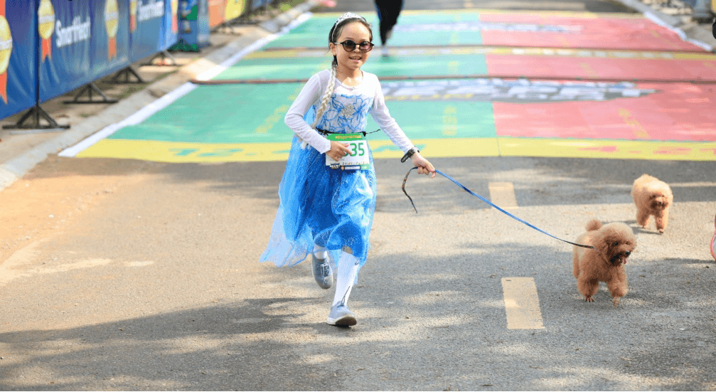 Giải chạy Me&Pet Run chính thức khởi động mùa thứ 2 với phong cách lễ hội hoá trang đặc sắc
