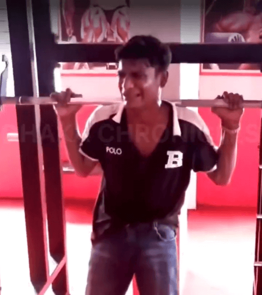 Có thể tập đến ná thở: Nam thanh niên trộm đồ phòng Gym bị ép tập liên hoàn, dân Gymer nhìn thôi cũng muốn xanh mặt