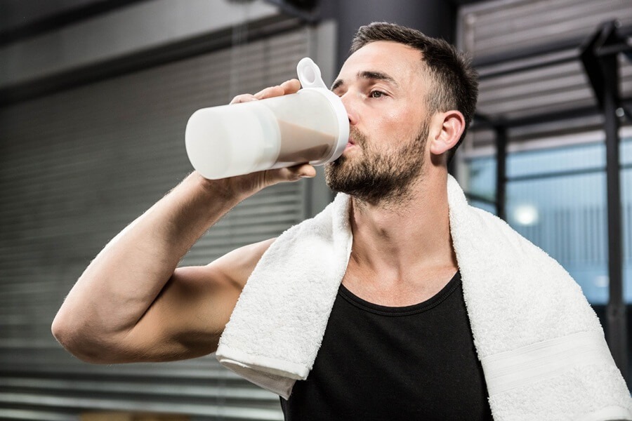 Uống whey nhiều có tốt không? Cảnh báo nguy cơ suy thận nghiêm trọng