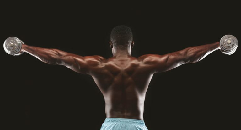 Tập ngay Dumbbell Lateral Raise - làm chủ bờ vai vạm vỡ