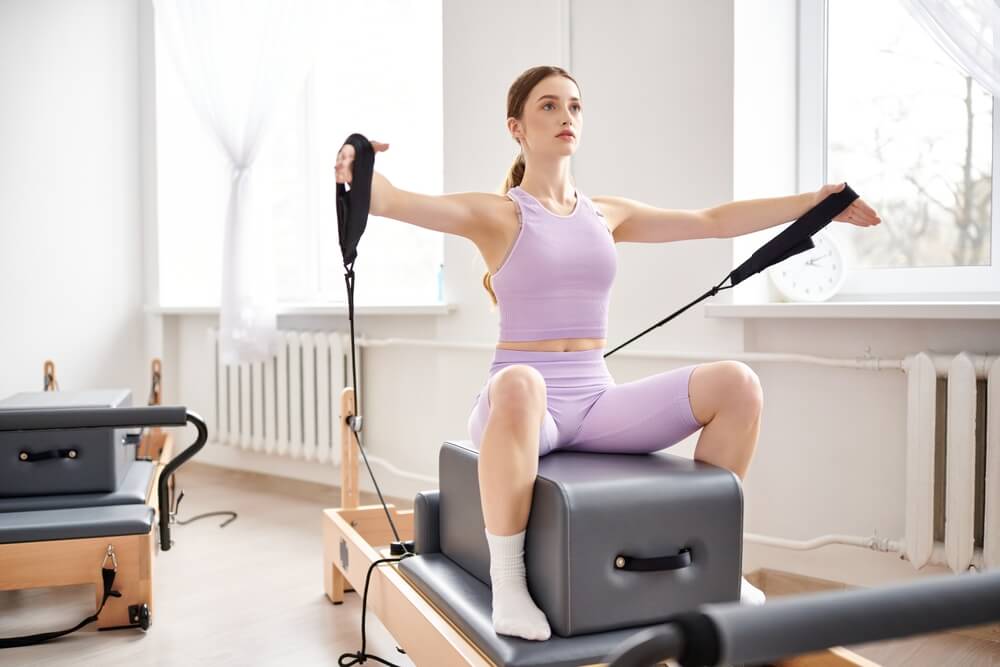 Pilates khác gì yoga và nên tập cái nào để đẹp hơn?