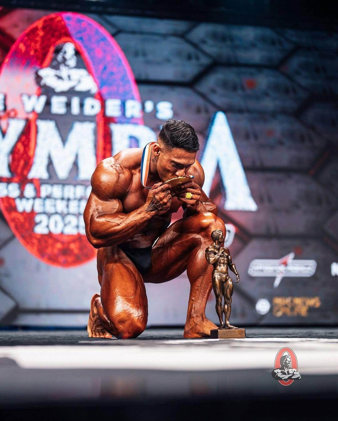 Hành Trình Đến Ngôi Vương Của Ramon Dino Tại Mr. Olympia 2025