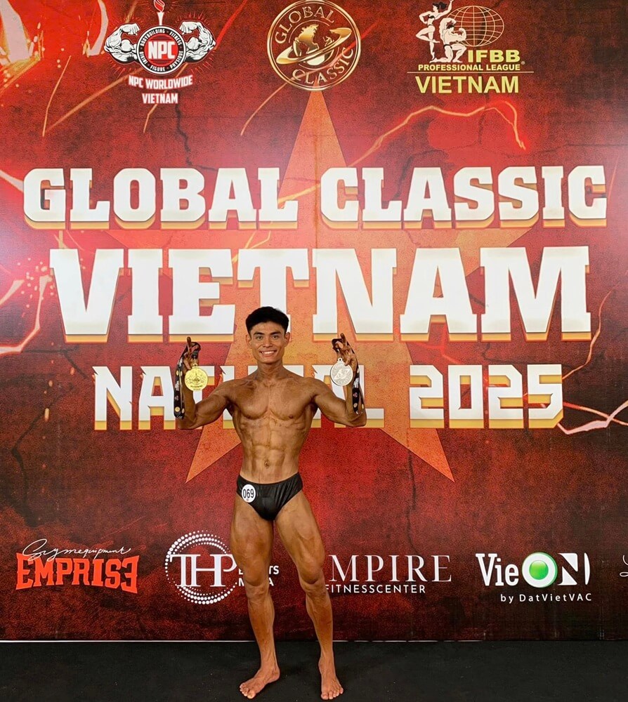 Chấn thương cột sống tuổi 20, hành trình hồi sinh ngoạn mục của Cường để giành HCV tại NPC Vietnam Natural 2025 