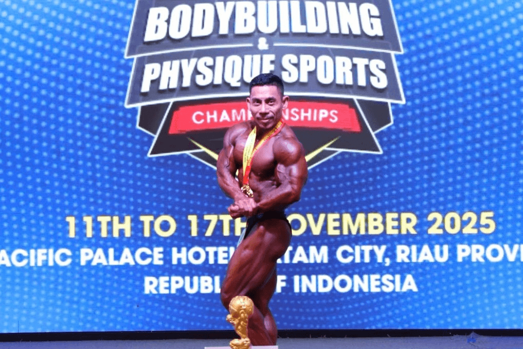 pham van mach vo dich the gioi llan thu 7 1 - Lực sĩ Phạm Văn Mách lần thứ 7 vô địch thể hình thế giới hạng cân 55kg Lực sĩ Phạm Văn Mách lần thứ 7 vô địch thể hình thế giới hạng cân 55kg